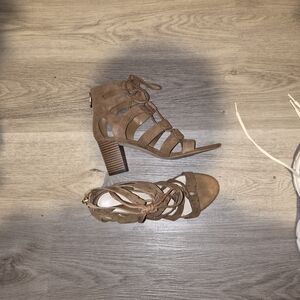 Women's Tan Strappy Heeled Sandals